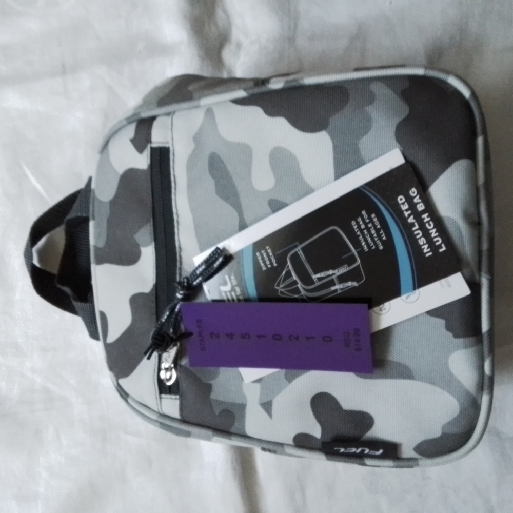 Fuel small insulated lunch bag, gray camo design